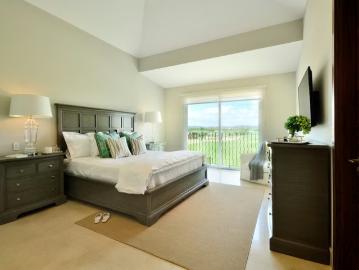 Santa Maria – Vista al Golf – Lote 1,203mts2 – 2,550,000 | 4 recámaras por 2550. 00 en Santa María