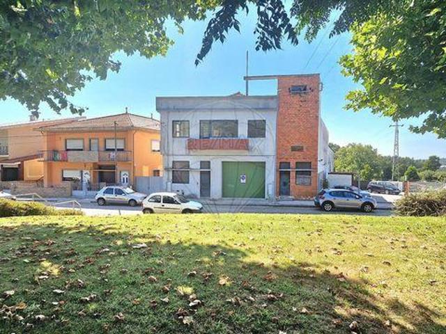 Santa Maria Da Feira Aveiro 100020424