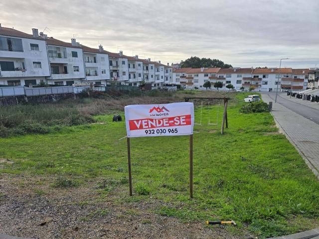 Santa Maria da Feira Aveiro LS85202214