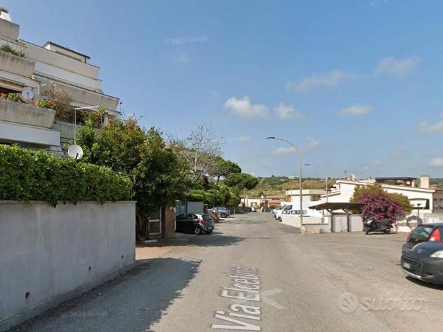 Santa marinella ampio monolocale arredato