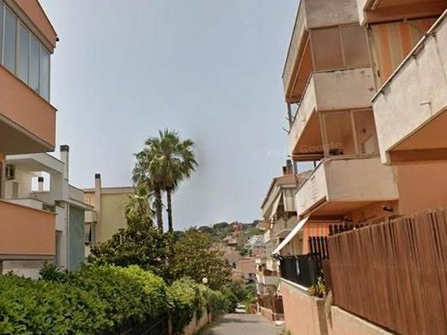 Santa marinella grazioso bilocale arredato
