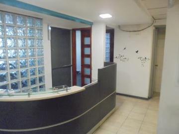 Santa rosa 47, oficina 4 privados, recepcion | espacios por clp 700000.00 en Santiago