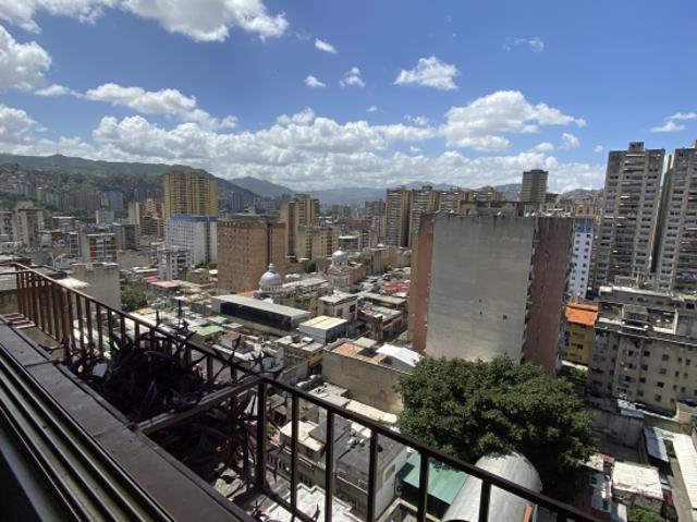 SANTA ROSALIA VENDO APARTAMENTO
