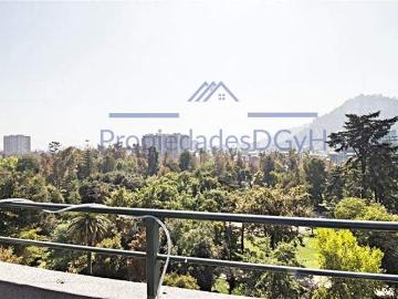 Santiago, Merced / Parque Forestal 95072