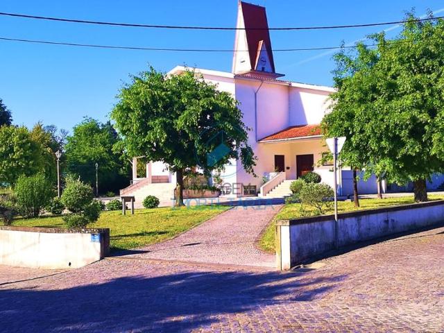 Santo Tirso Porto 4780 304 78447038