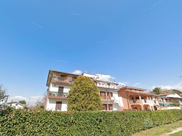 San cesareo monolocale arredato con giardino