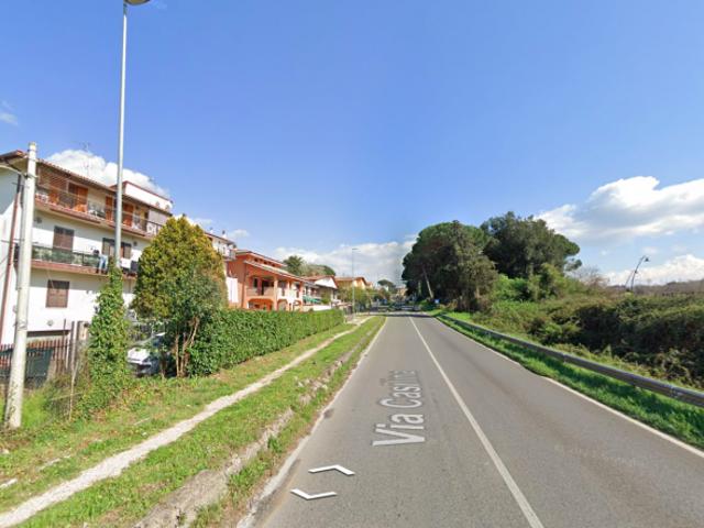 SAN CESAREO MONOLOCALE ARREDATO CON GIARDINO