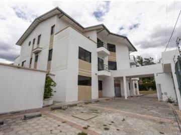 San Antonio de Pichincha, Departamento en venta, 117 m2, 3 habitaciones, 3 baños, 1 parqueadero