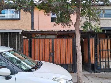 San Bernardo, Casa La Quebrada San Bernardo 66322