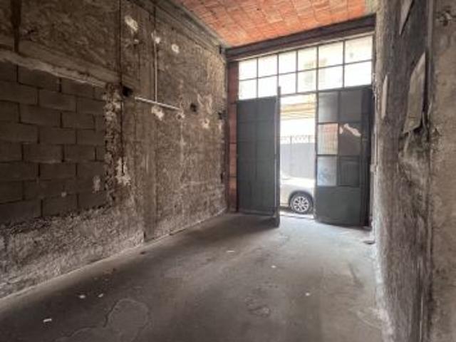San Giovanni La Punta garage 161 mq