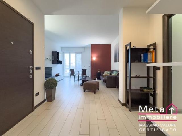San Donato, via E. Mattei n. 50 Bellissimo trilocale ristrutturato