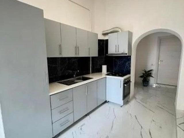 San lorenzo trilocale con balcone