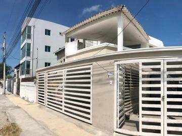 SAN LORENZO: REMODELADA PLANTA BAJA 3 CUADRAS DEL MAR