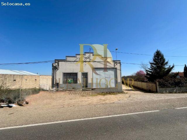SAN MAMES DE LA VEGA: NAVE CON FINCA URBANA!