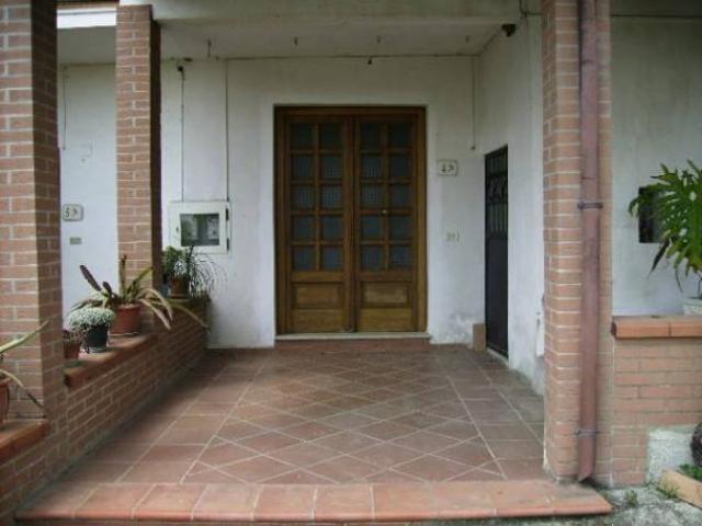 San Potito Sannitico vendesi casa indipendente 4 vani 150 Mq