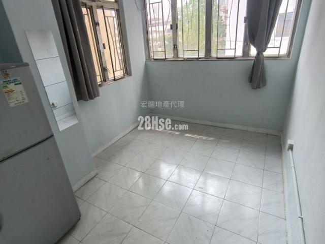 San Po Kong Apartment [Agency Ads] Mid Level Staircase 套房 Hints