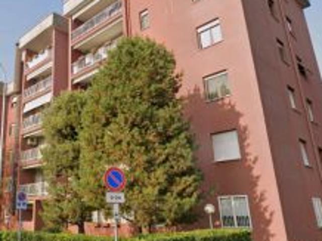 SAN RAFFAELE OSPEDALE MONOLOCALI DI FRONTE