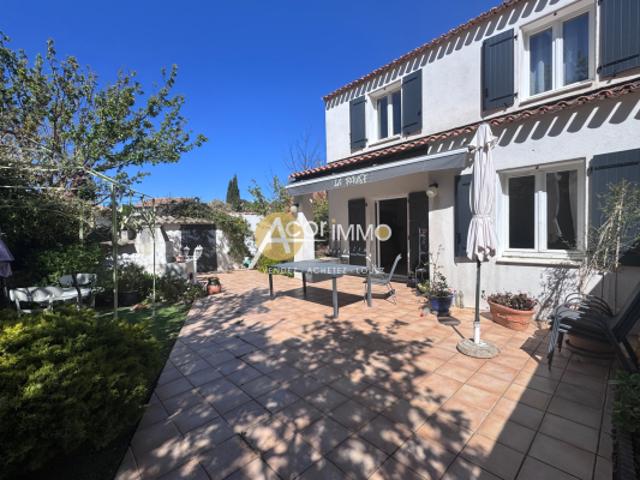 Sanary Maison T4: 100 m2 hab avec garage