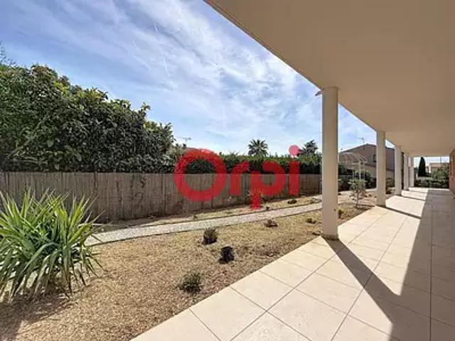 Sanary sur Mer 83110 Achat / Vente appartement 4 pièces t4 jardin terrasse