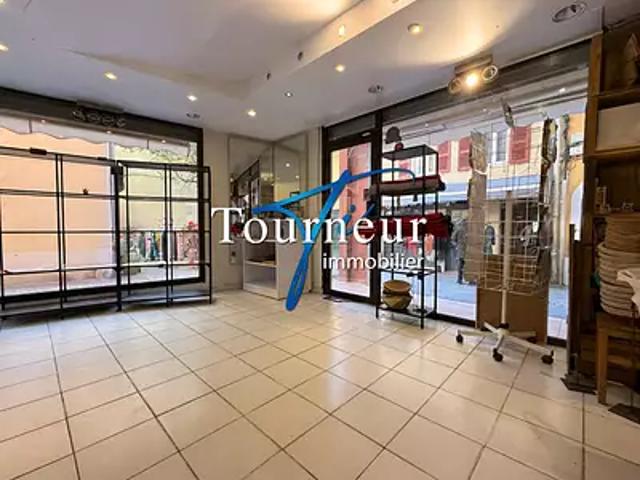 Sanary sur Mer 83110 Achat / Vente divers