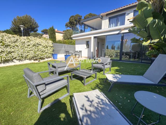 Sanary sur Mer, Appartement T3 récent avec un magnifique ja