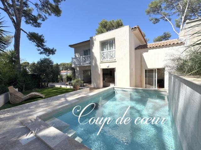 Sanary sur Mer, secteur Beaucours, villa cosy coup de cœur avec piscine