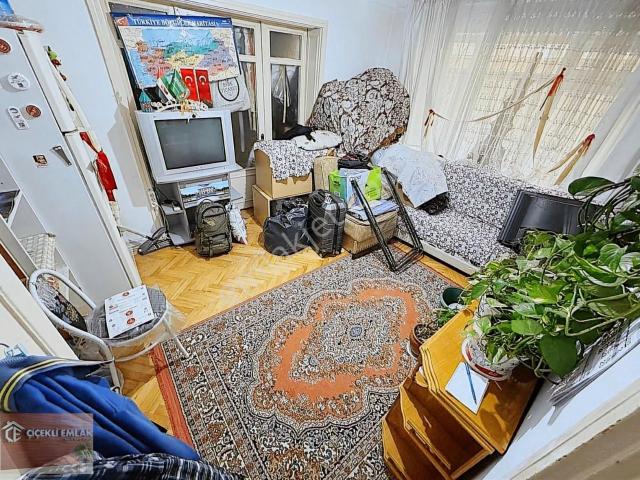 Sanatoryum Cadde Dönüşüm İçin Az Daireli Mükemmel Konumda 2+1.