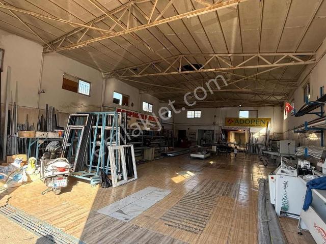 Sanayi Elektrikli Otomatik Panjurlu Kiralık Depo