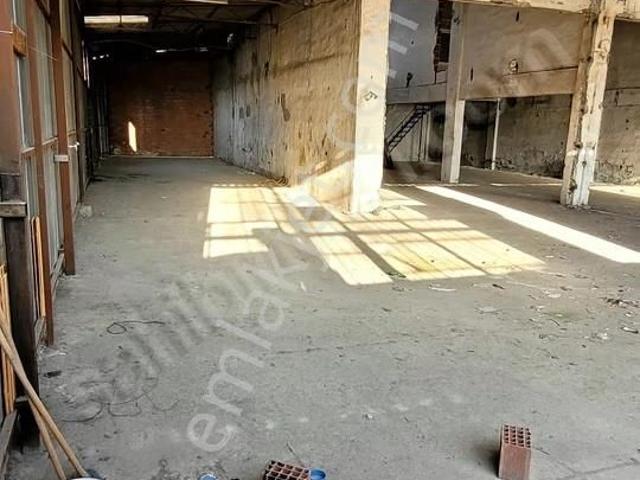 Sanayi İçerisinde Merkezi Konumda 380 M2 İş Yeri