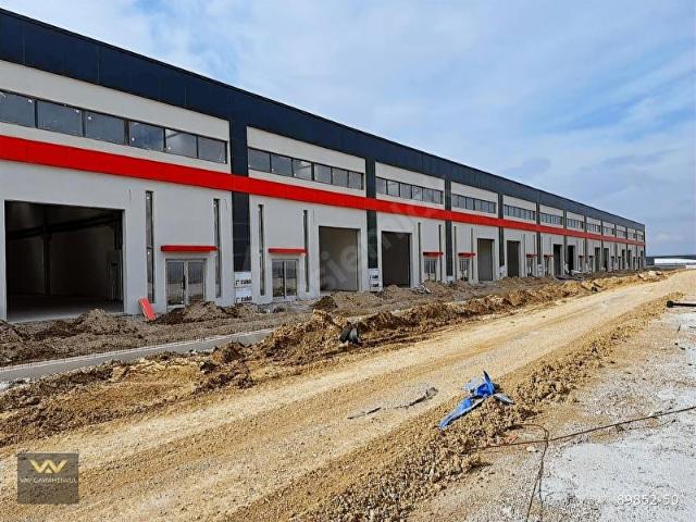SANAYİNİN MERKEZİNDE İMALATHANE ÜRERİTİM TADİLAT UYGUN FABRİKA