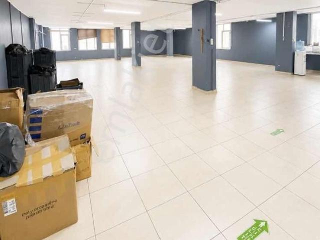 Sanayide 290 M2 Hazır Ofisli Calaskal Kapılı 2.kat İş Yeri