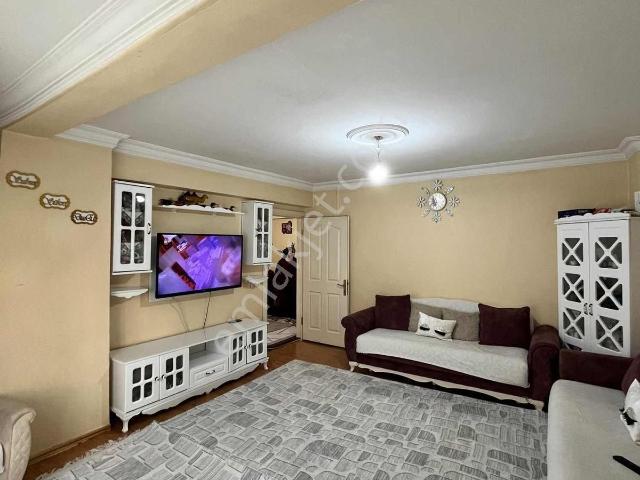 Sanayinin Dibinde İncirtepe Mah Satılık 3+1 Arakat Daire