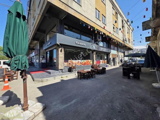Sanayinin Kalbinde Müşterisi Oturmuş Yüksek Cirolu Restoran