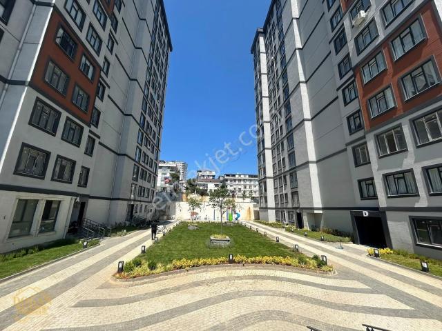 Sancaktepe Merkezde Enn Garden Sitesinde 3+1 Daire 12.katta