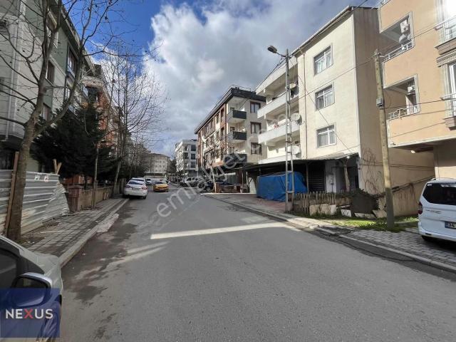 Sancaktepe Osmangazi Mahallesinde Satılık 3+1 Kullanışlı Daire