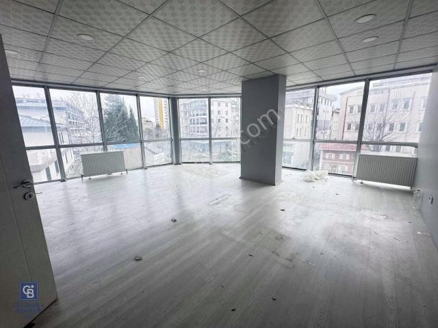 Sancaktepe Atayolu Cd Üzeri Kiralık Ofis/büro