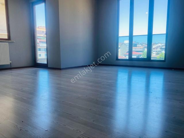 Sancaktepe Abdurrahmangazi Mah.atayolu Cd.kiralık 2+1 Daire