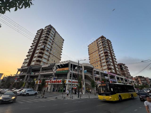 Sancaktepe Gökkuşağı Sitesin'de Satılık 3+1 Daire Mükemmel Konum