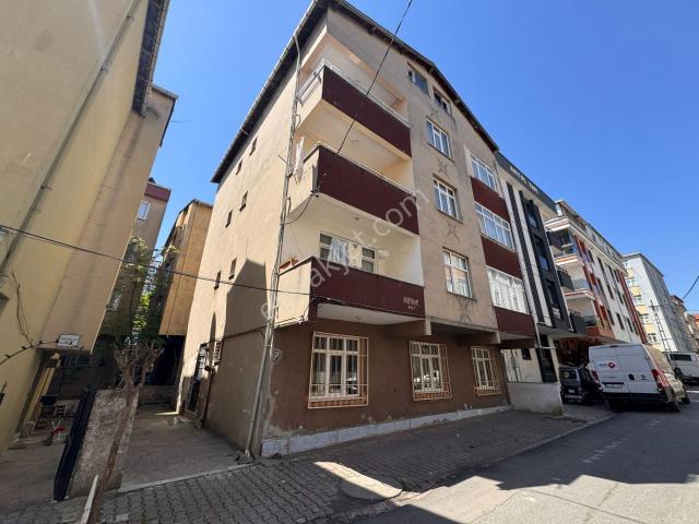 Sancaktepe Kemal Türkler Mahallesi 2+1 Kiralık Giriş Kat Daire