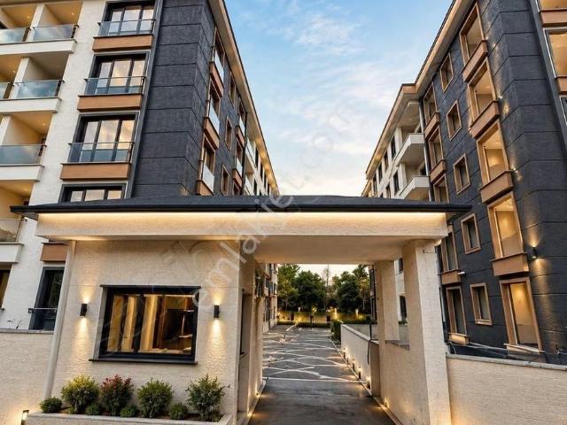 Sancaktepe Samandıra'da Butik Site İçerisinde Ferah Fırsat 3+1!