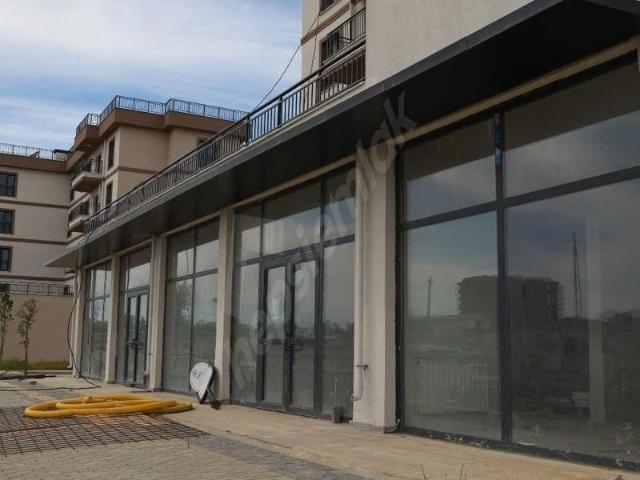 Sancaktepe Sarıgazi Emlak Konut Projesinde 2 Adet Kiralık Dükkan