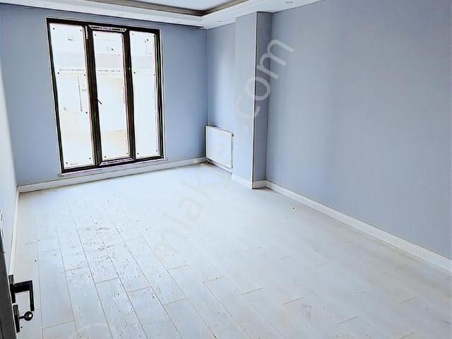 Sancaktepe Yenidoğan Mh'de 2+1 Arakat Daire Geniş Kullanışlı