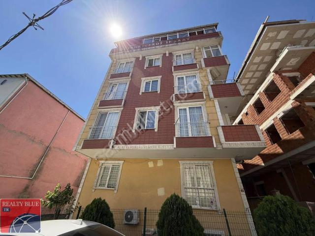 Sancaktepe'de 2 Ayrı Daire Olarak Kullanılanilir 5+1 Daire!