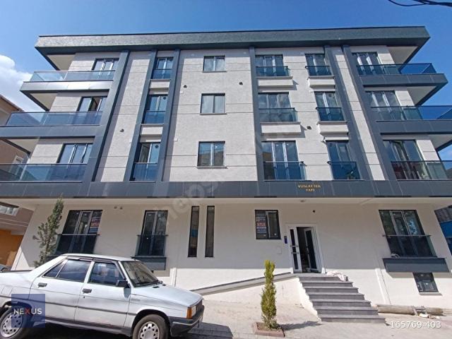 SANCAKTEPE'DE METROYA ve RİNGS AVM'YE KOMŞU SATILIK 3+2 DAİRE