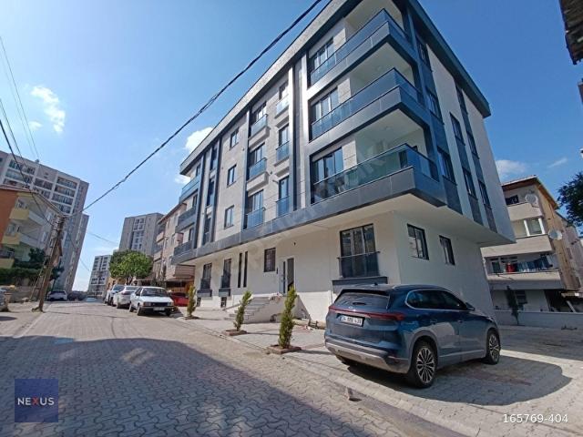 SANCAKTEPE'DE RİNGS AVM'YE ve METROYA KOMŞU SATILIK 3+1 DAİRE