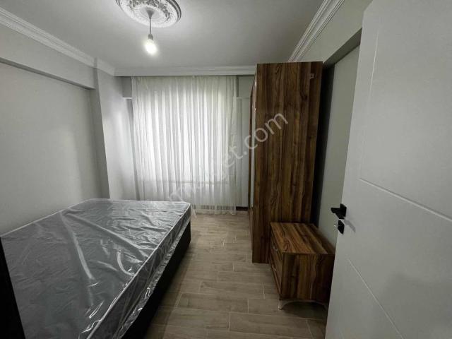 Sgm De Satılık Koridorlu Eşyalı Daire 1 Haftalık Fiyatı