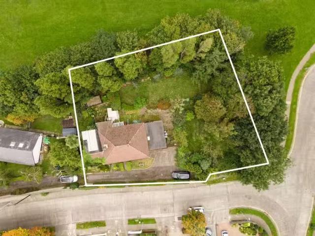 Sancta Maria, Sandyford Road, Dundrum, Dublin 16, D16C9V3 is f.