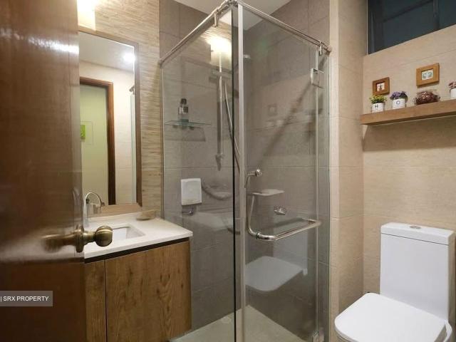 Sanctuary Green D15, Condominium