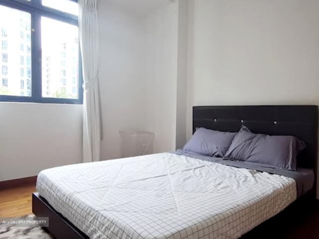 Sanctuary Green D15, Condominium