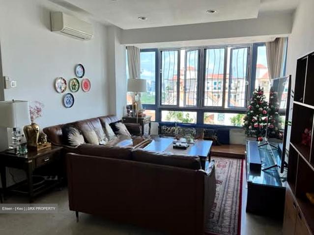 Sanctuary Green D15, Condominium